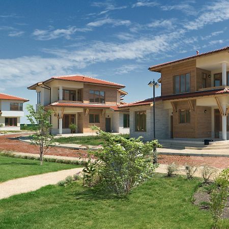 Lighthouse Apartments And Villas Balchik Exterior photo
