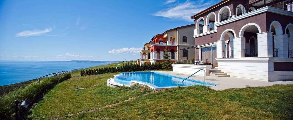 Lighthouse Apartments And Villas Balchik Exterior photo