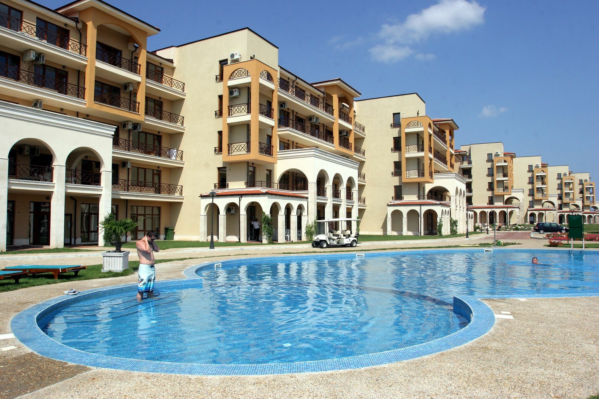 Lighthouse Apartments And Villas Balchik Exterior photo